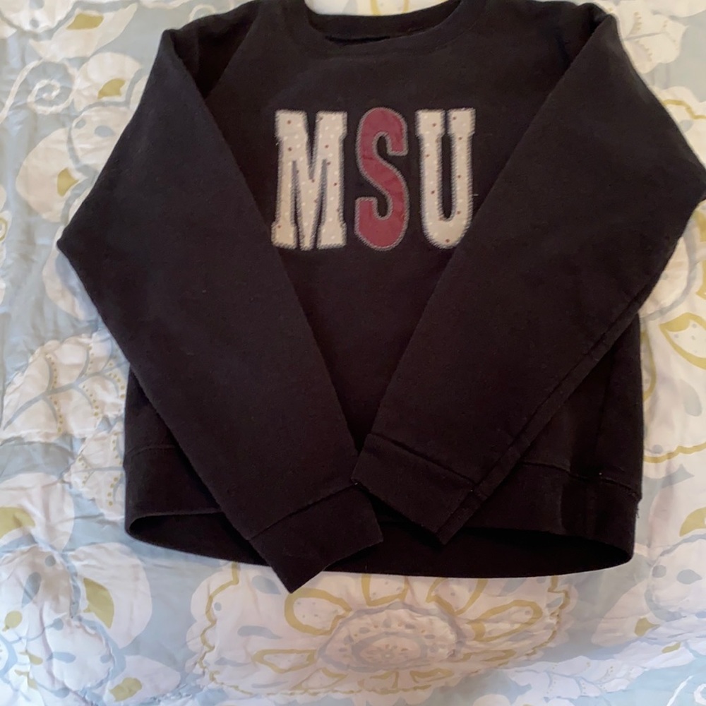 MSU sweatshirt